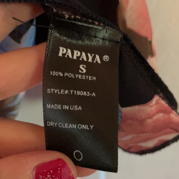 Fun Flower Papaya Top - Picture 5 of 7